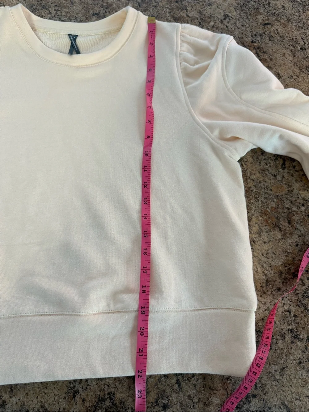 Anthropologie Cream Puff Sleeve Hook Clasp Detail Sweatshirt Medium - Picture 9 of 9